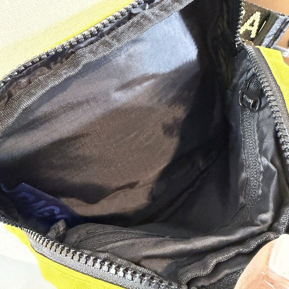 Baggu Fanny Pack Chartreuse OG White Logo Strap Double Zip Crossbody Bag Travel - Picture 10 of 16